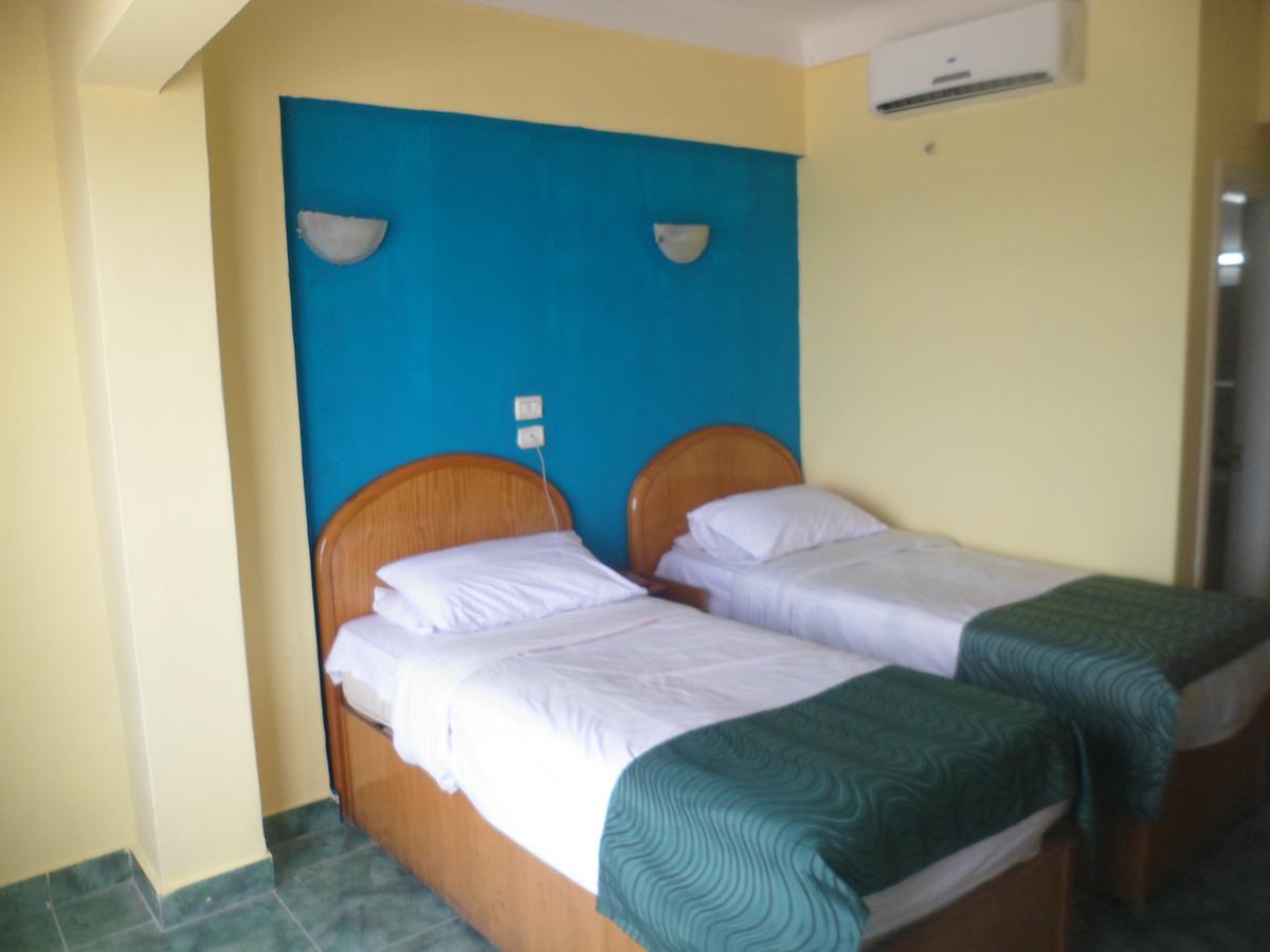 Royal Crown Hotel عائلات فقط Alexandria Eksteriør billede